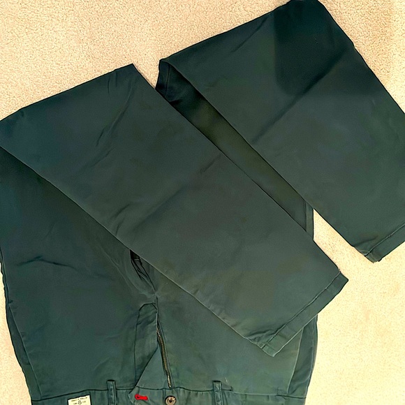 Tommy Hilfiger Green Denton Chinos in Size 34/32 - Picture 4 of 4